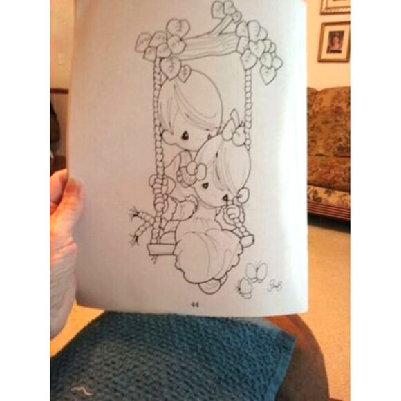 Precious Moments Paint Decor For Girls Painting Craft Book-15 Projects - Picture 8 of 8